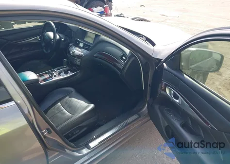 2013 Infiniti M37 z USA, uszkodzony, nr VIN JN1BY1APXDM514197